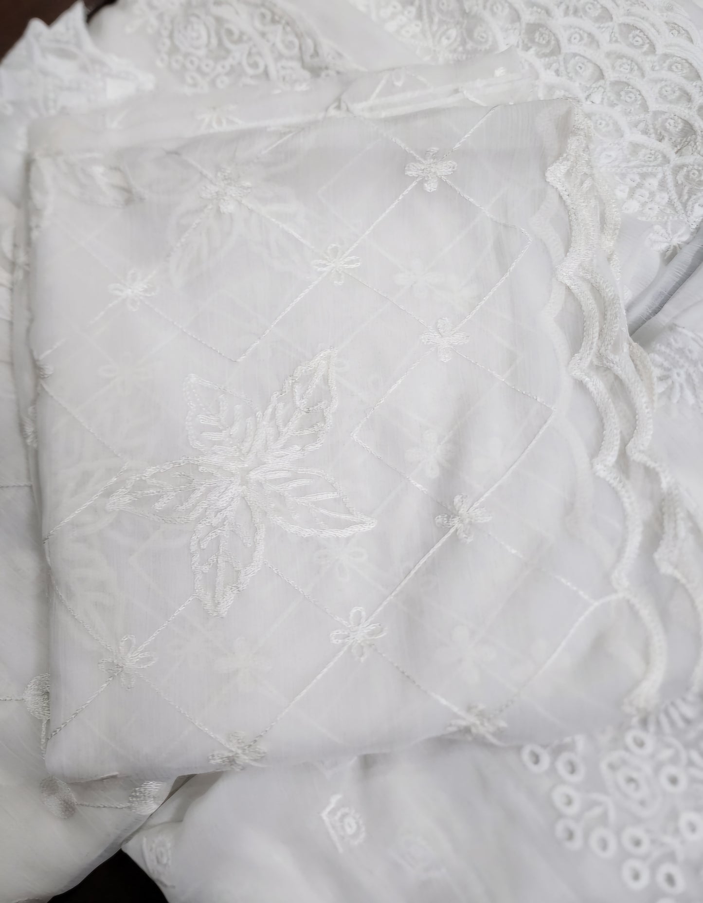 Shafoon CutworkEmbroidry Dupatta/Scarf