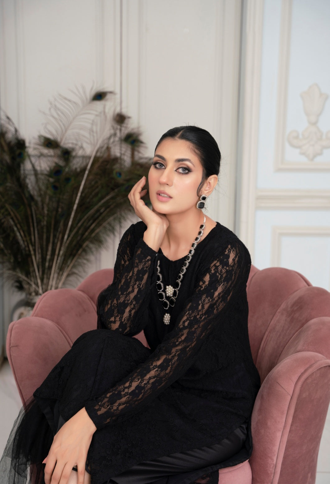 Nayab-Black Lace Dress